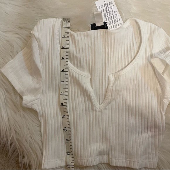 NWT Topshop White Ribbed V Neck Short Sleeve Cotton Lycra Stretch Crop Top 6Pet - Picture 14 of 15